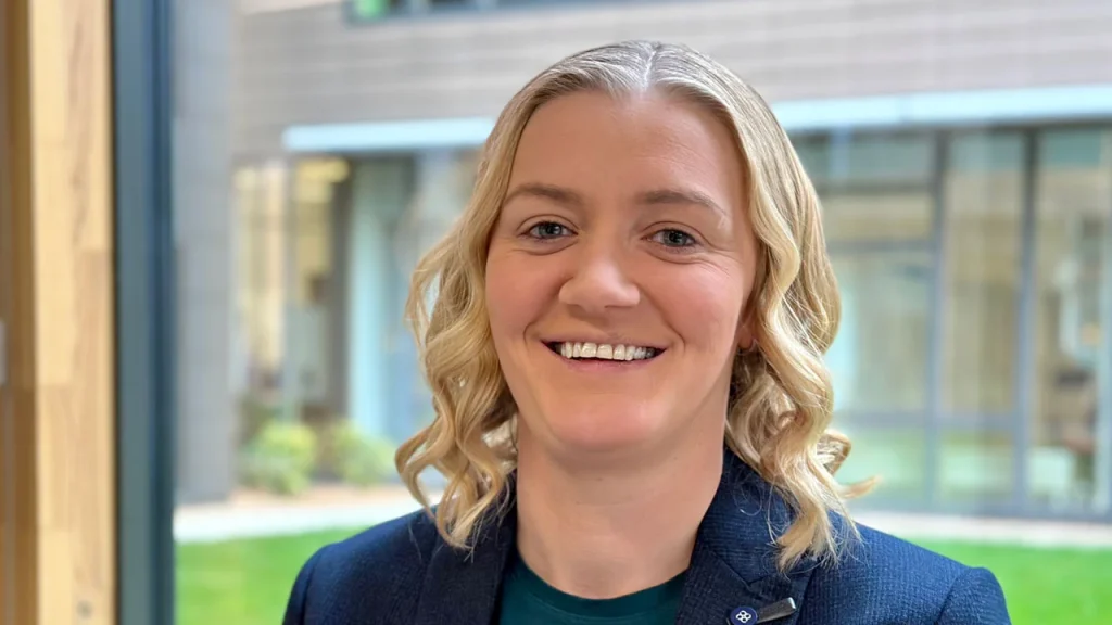 Clare Dunn head and shoulders