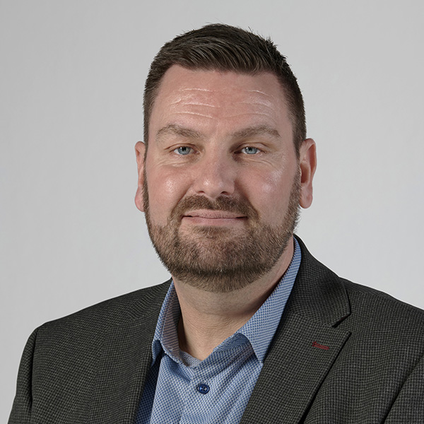 Photo of Lee Clary FCIMSPA (Chartered)