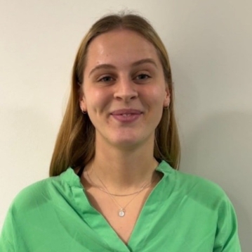 Photo of Olivia Warwick